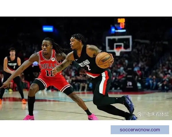 湖人大战篮网争议不断 雷迪克指篮网几乎每回合犯规并被罚27次